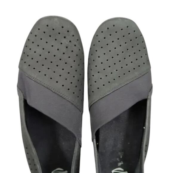 Abeo Shoes Womens 9 Flats Slip On Loafers Perforated Leather Comfort Classic Low - Picture 9 of 14